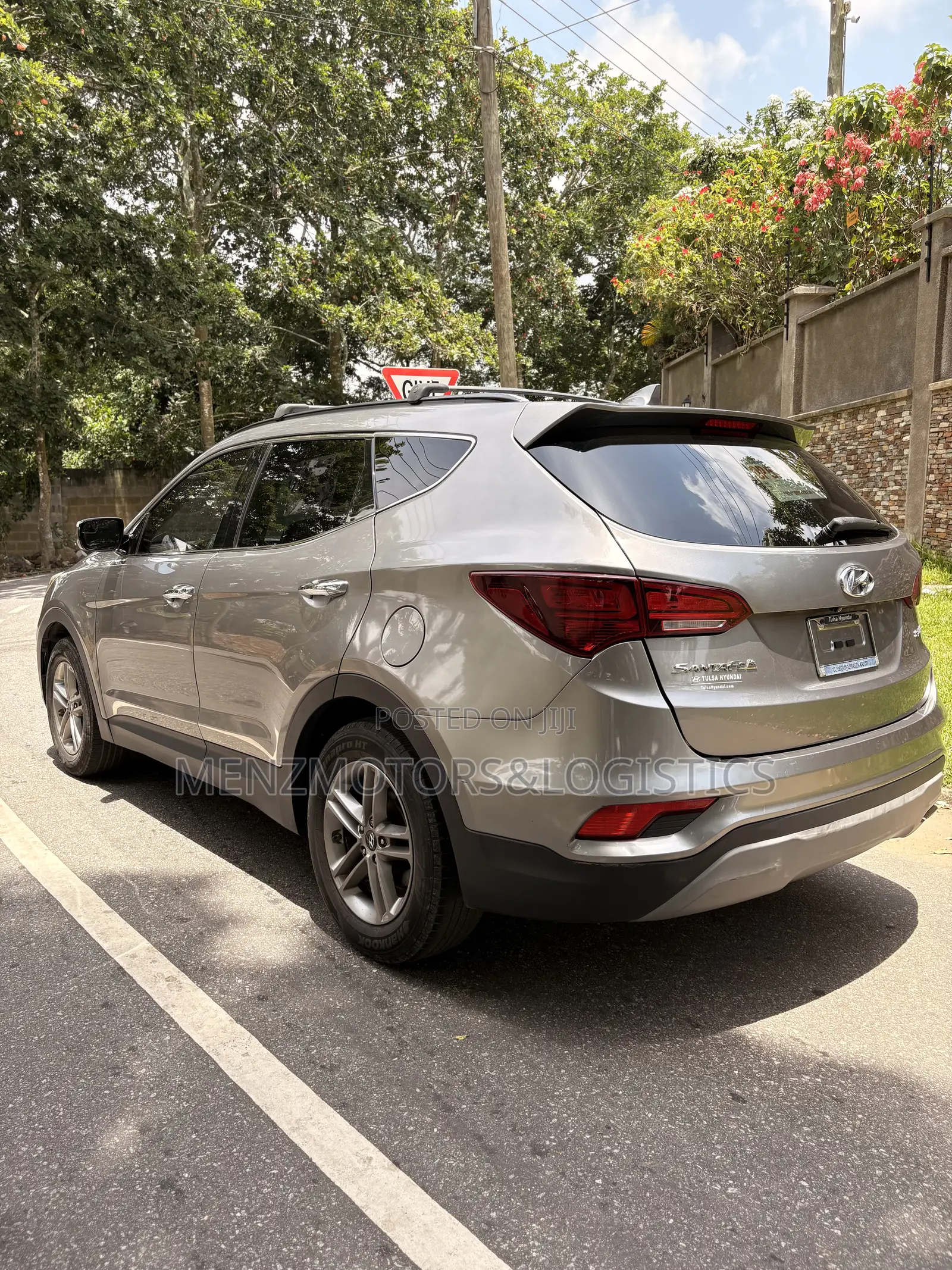 Hyundai Santa Fe SE AWD 2017 Gray
