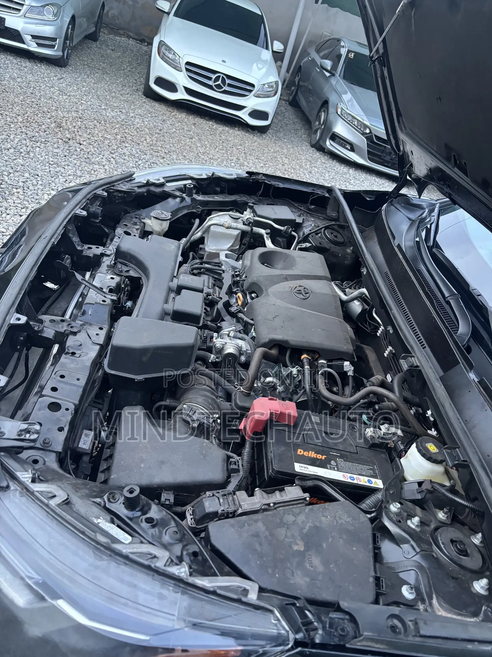Toyota RAV4 XLE 2025 Black