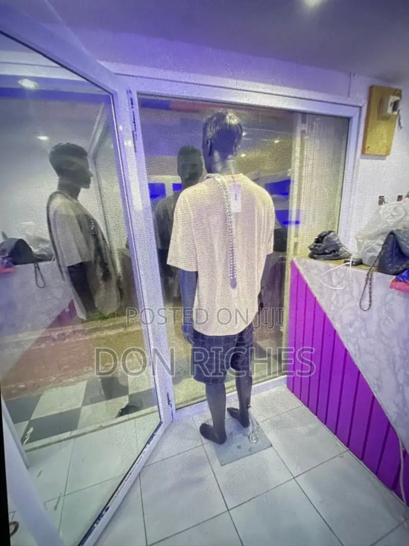 Container Boutique Shop