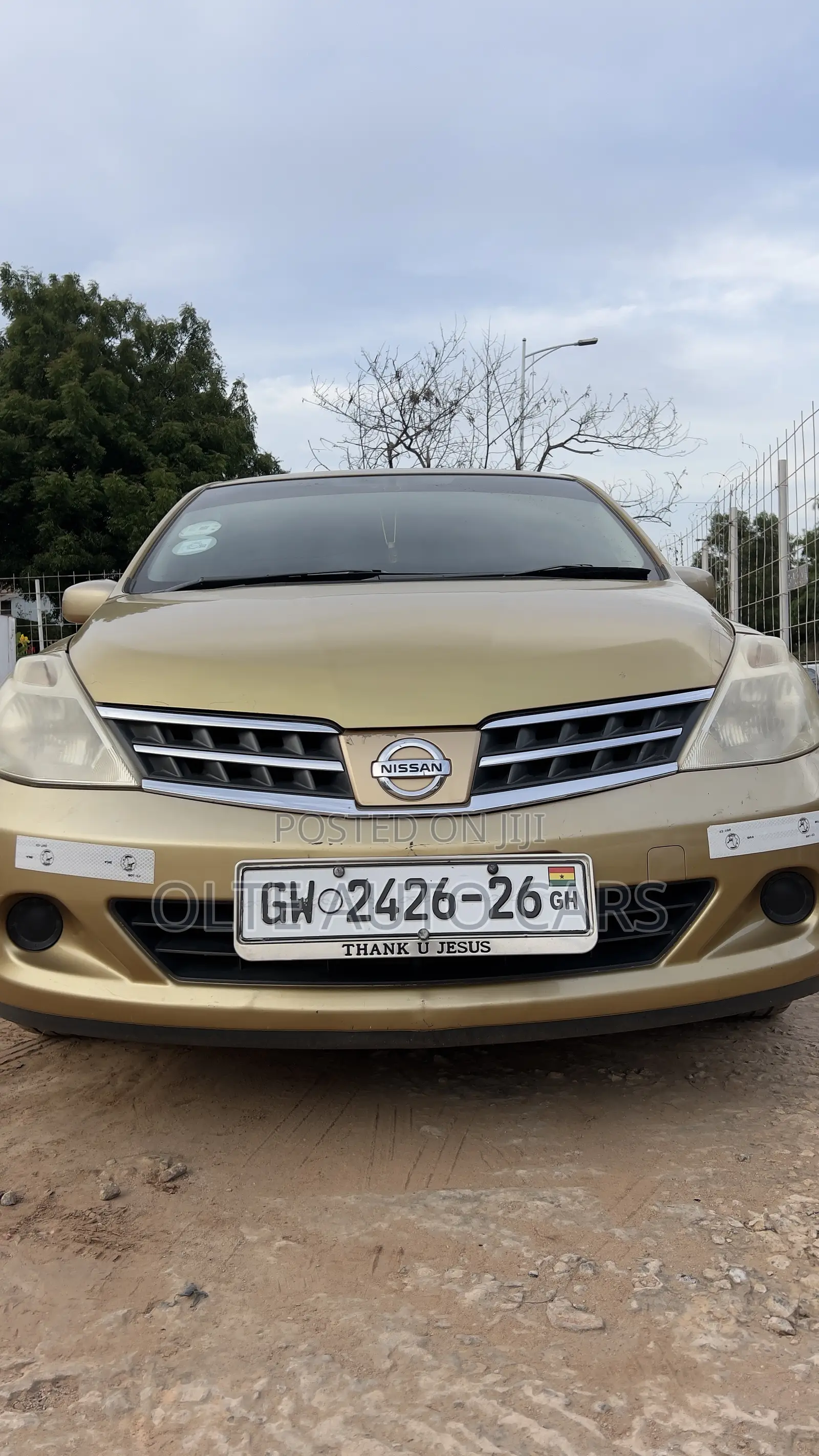 Nissan Versa 1.6 S 2016 Gold