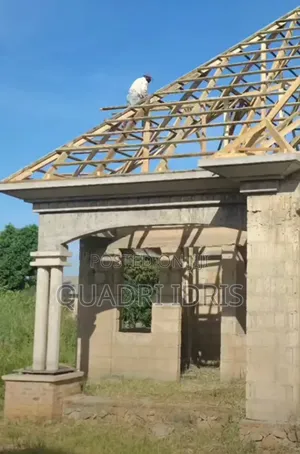 Roofing Carpenter