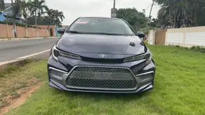 Toyota Corolla LE 2021 Beige