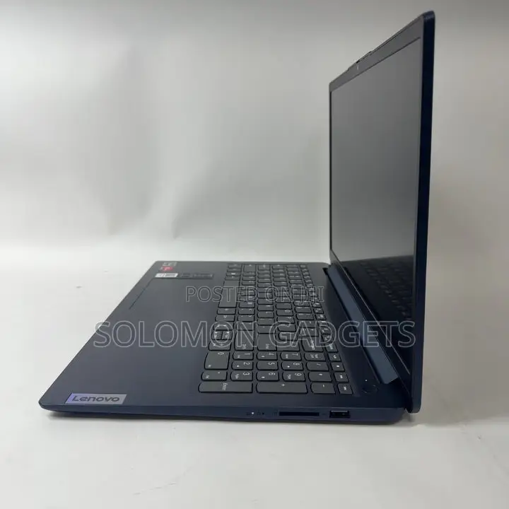 Laptop Lenovo IdeaPad 1 8GB AMD Ryzen 5 SSD 256GB
