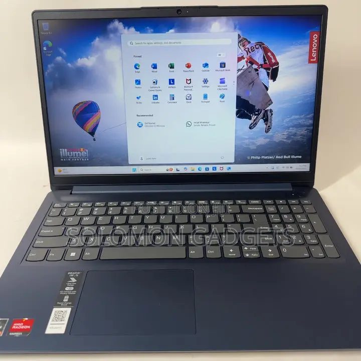 Laptop Lenovo IdeaPad 1 8GB AMD Ryzen 5 SSD 256GB
