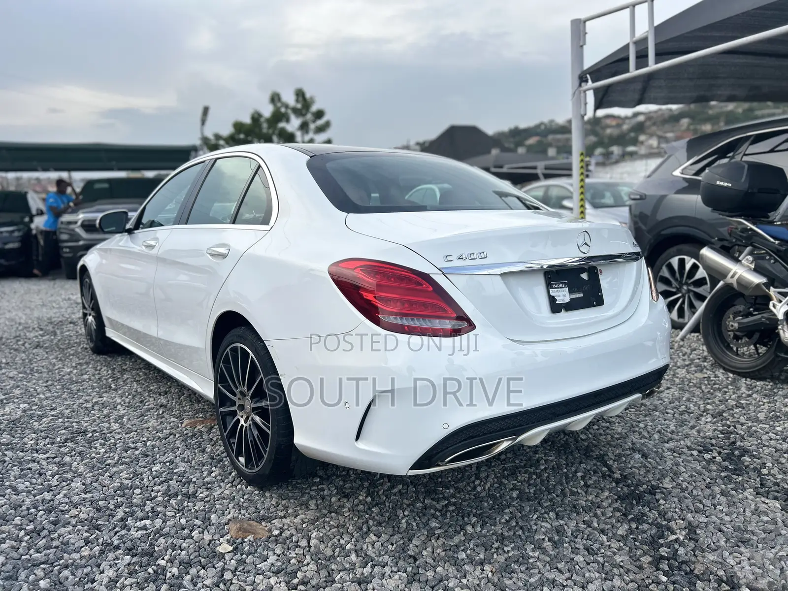 Mercedes-Benz C400 4Matic AWD Sedan (3.0L V6 7A) 2015 White