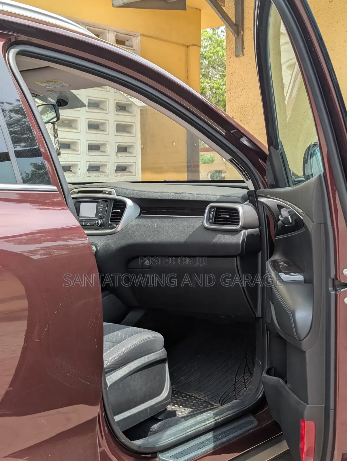 Kia Sorento 2.4L LX AWD 2017 Red