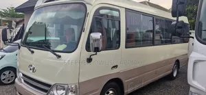 Hyundai County 2015 Grey