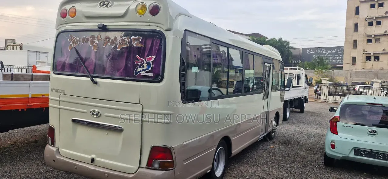 Hyundai County 2015 Grey