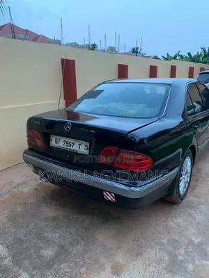 Mercedes-Benz E350 2001 Black