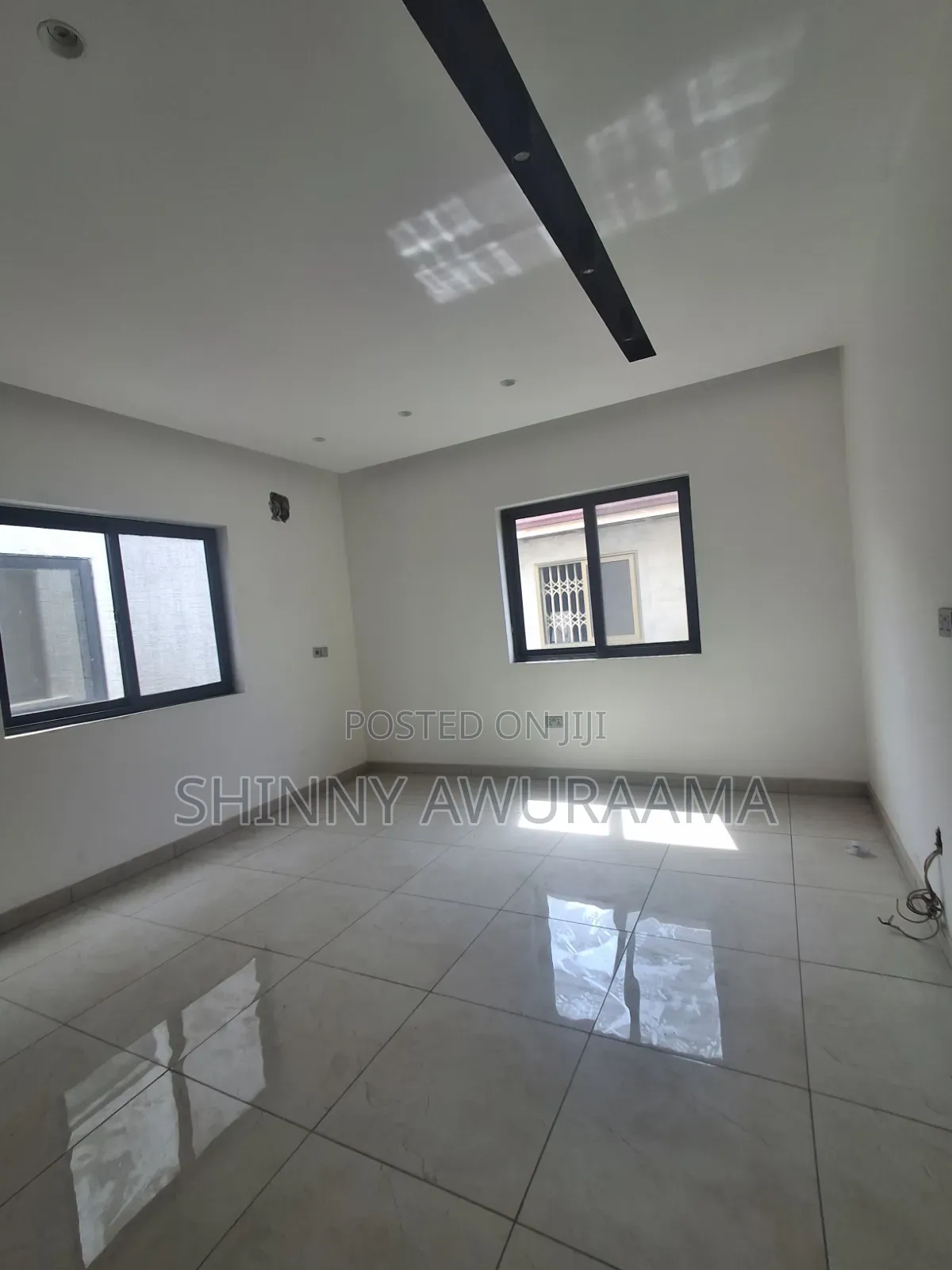 3bdrm House in School Junction for sale
