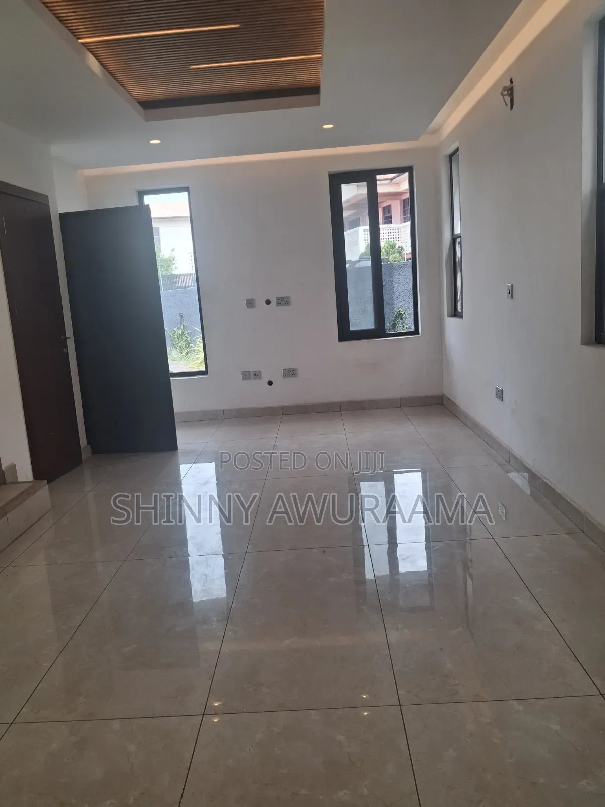 3bdrm House in School Junction for sale