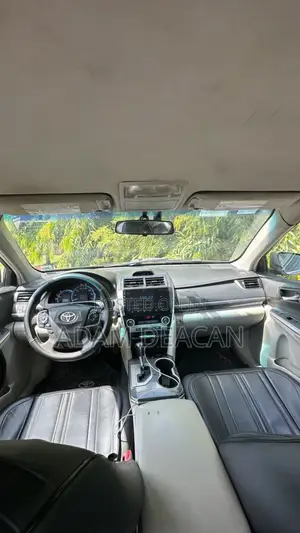 Toyota Camry 2014