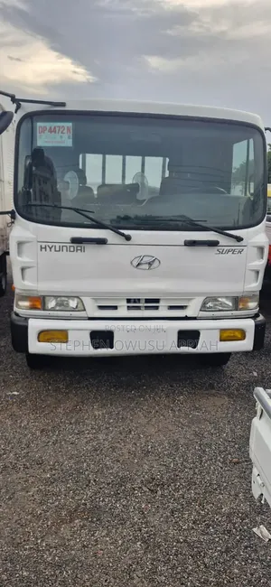 Hyundai 5 Ton Very Good Condition