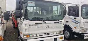 Hyundai 5 Ton Very Good Condition