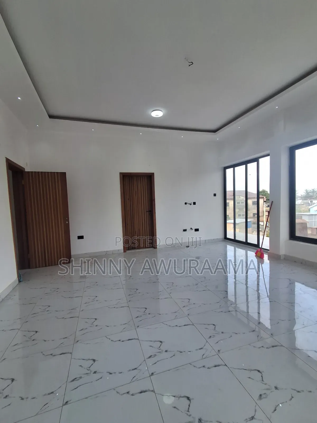 4bdrm House in School Junction for sale