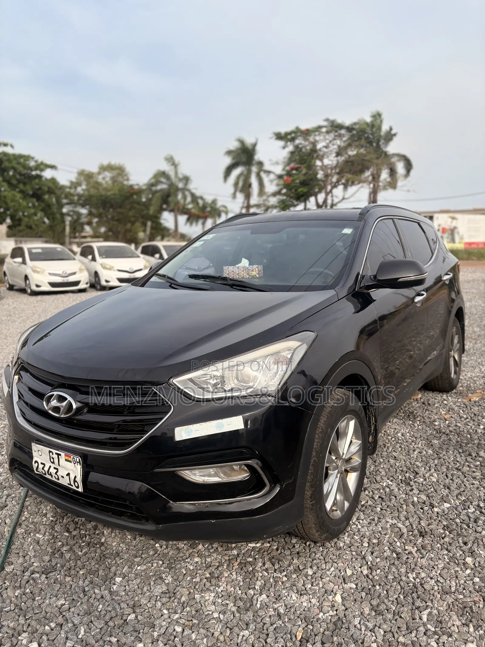 Hyundai Santa Fe SE AWD 2016 Black