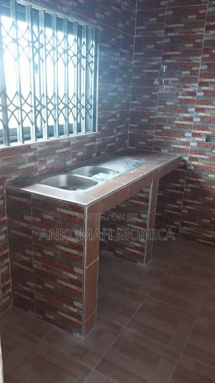 2bdrm House in Ghanata Area for rent