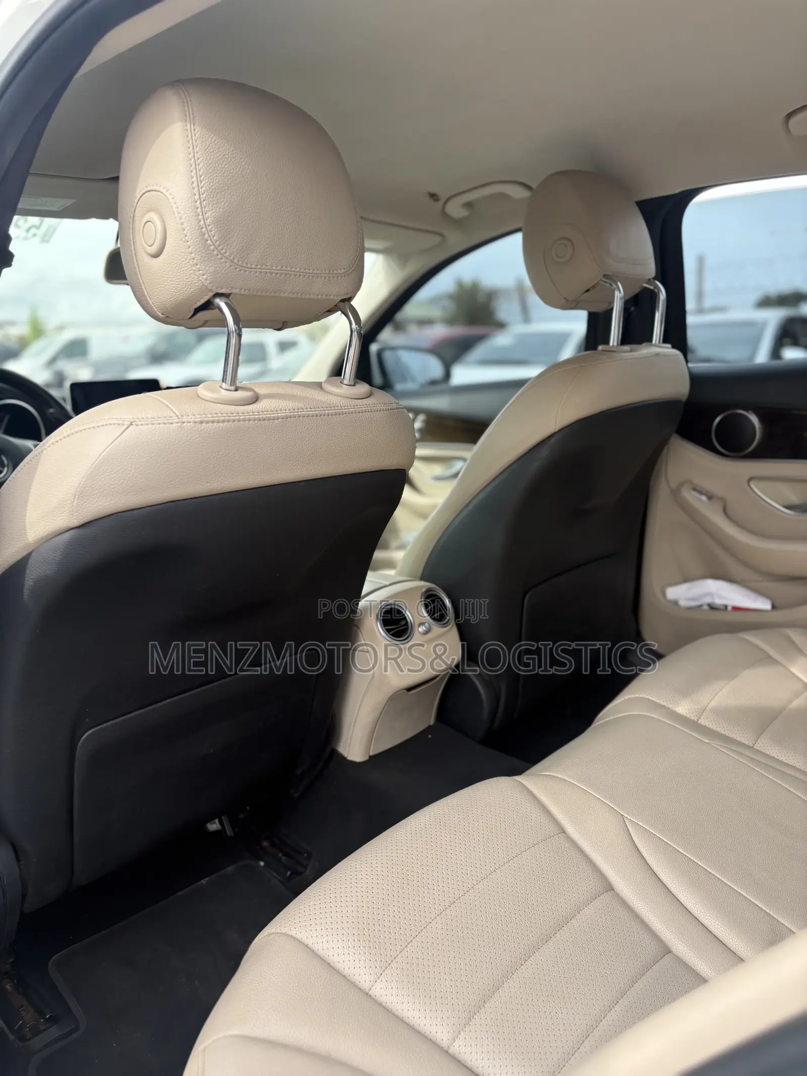 Mercedes-Benz C300 Base 4dr RWD Sedan (2.0L 4cyl 7A) 2015 White