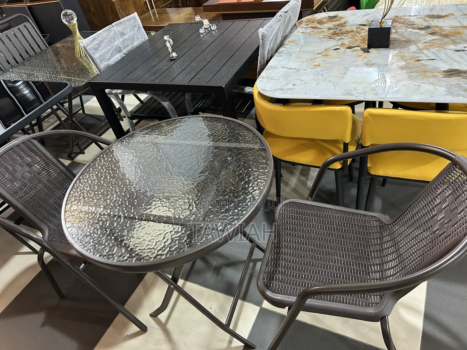 4-Seater Dining Table for sale - Tawiah Price: GH₵ 2,850 on Jiji.com.gh ...