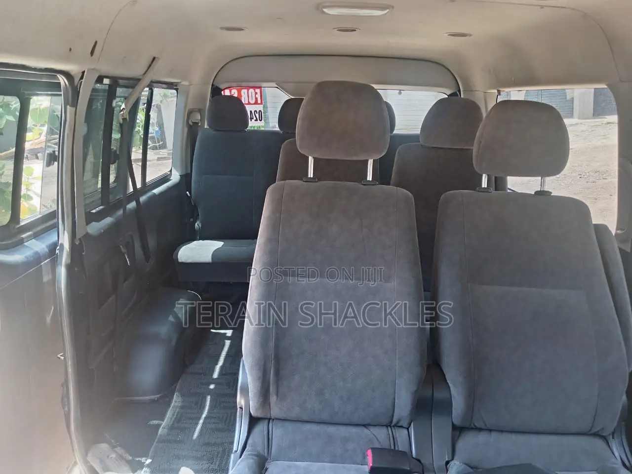 Toyota HiAce 2011 Blue
