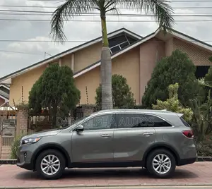 Kia Sorento 2019 Gray