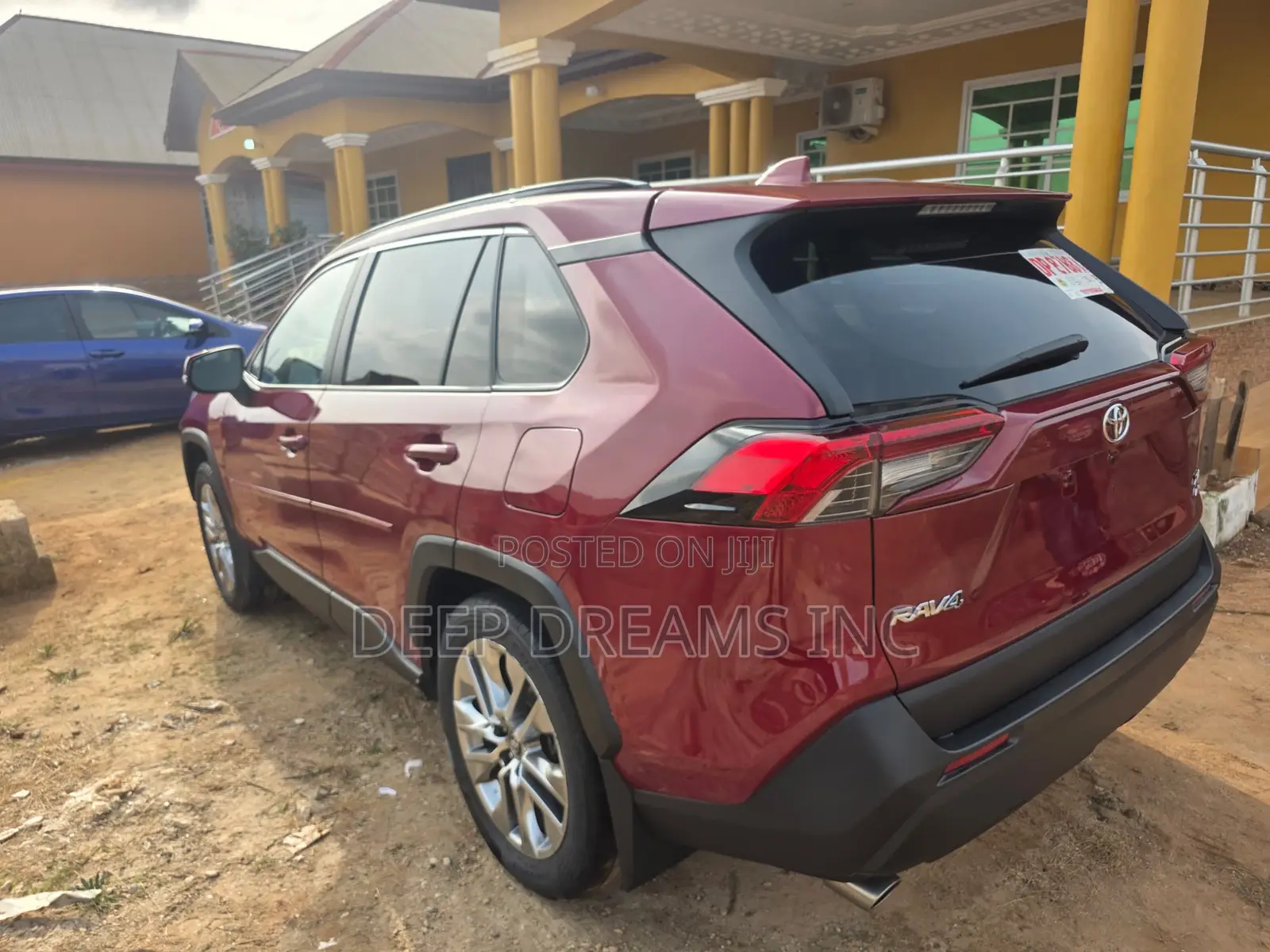 Toyota RAV4 XLE AWD 2019