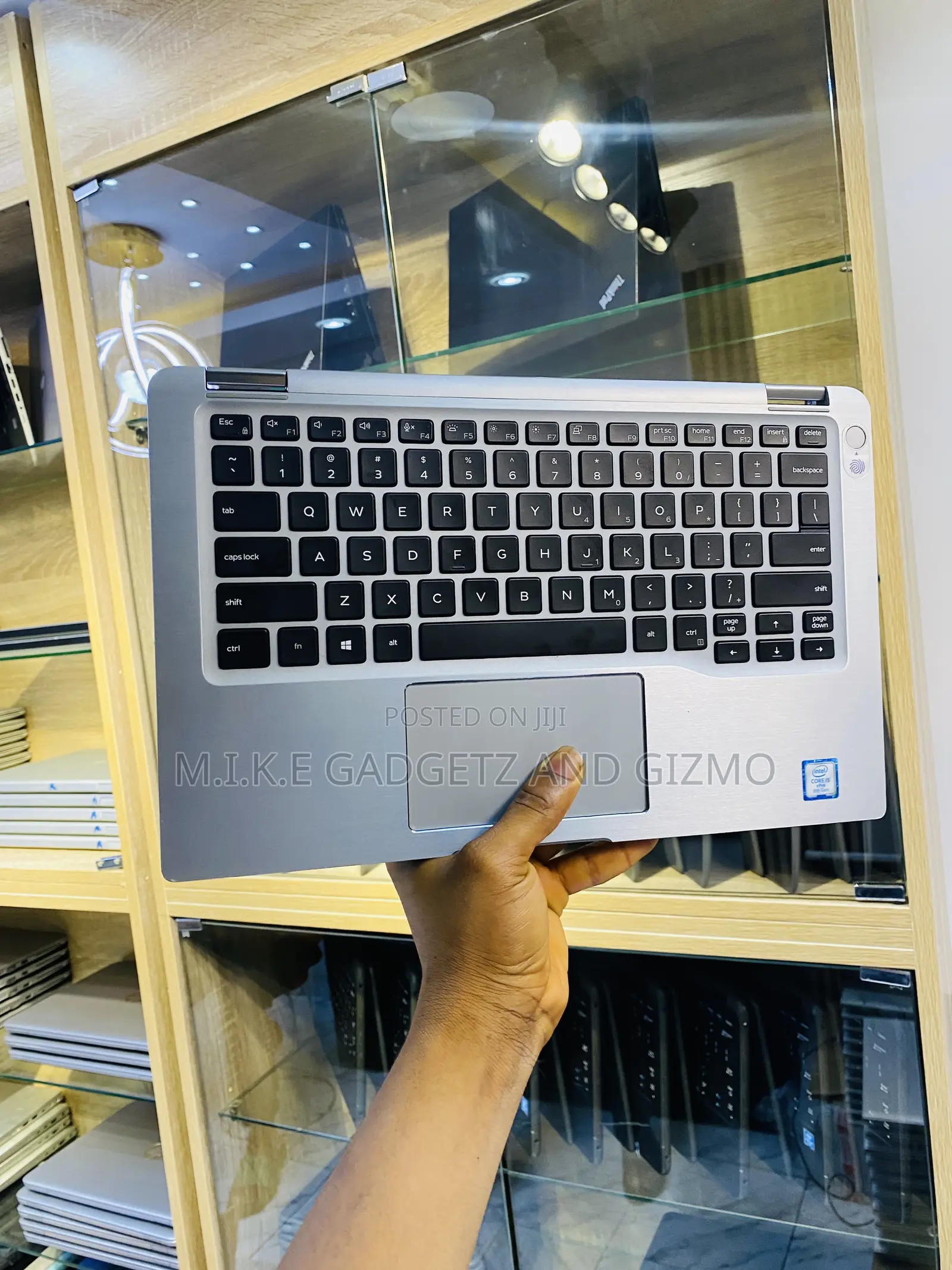 Laptop Dell Latitude 7400 16GB Intel Core i5 SSD 256GB
