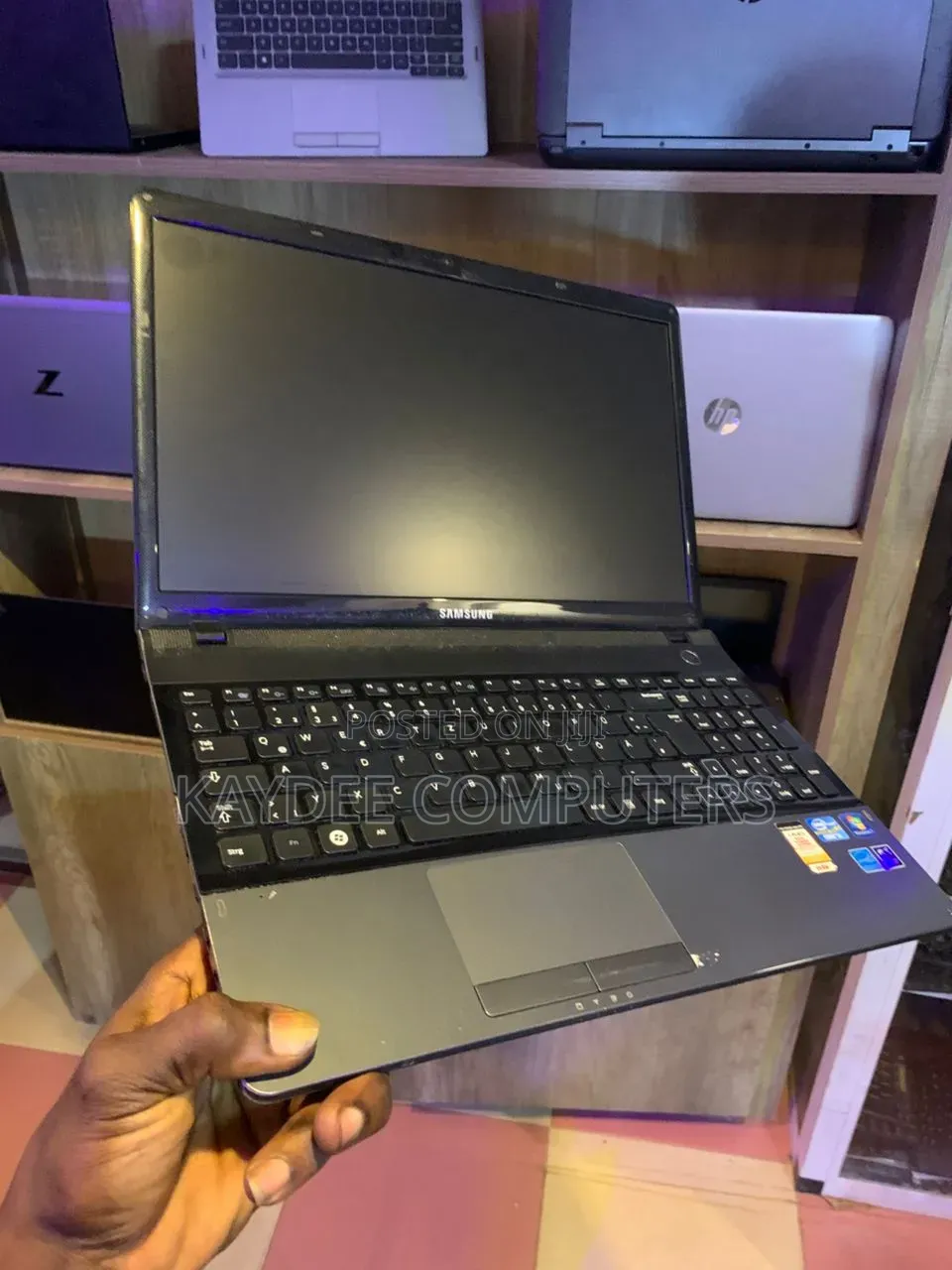 Laptop Samsung 8GB Intel Core i3 HDD 500GB