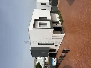Furnished 3bdrm Townhouse / Terrace in Adjiringanor, East Legon
