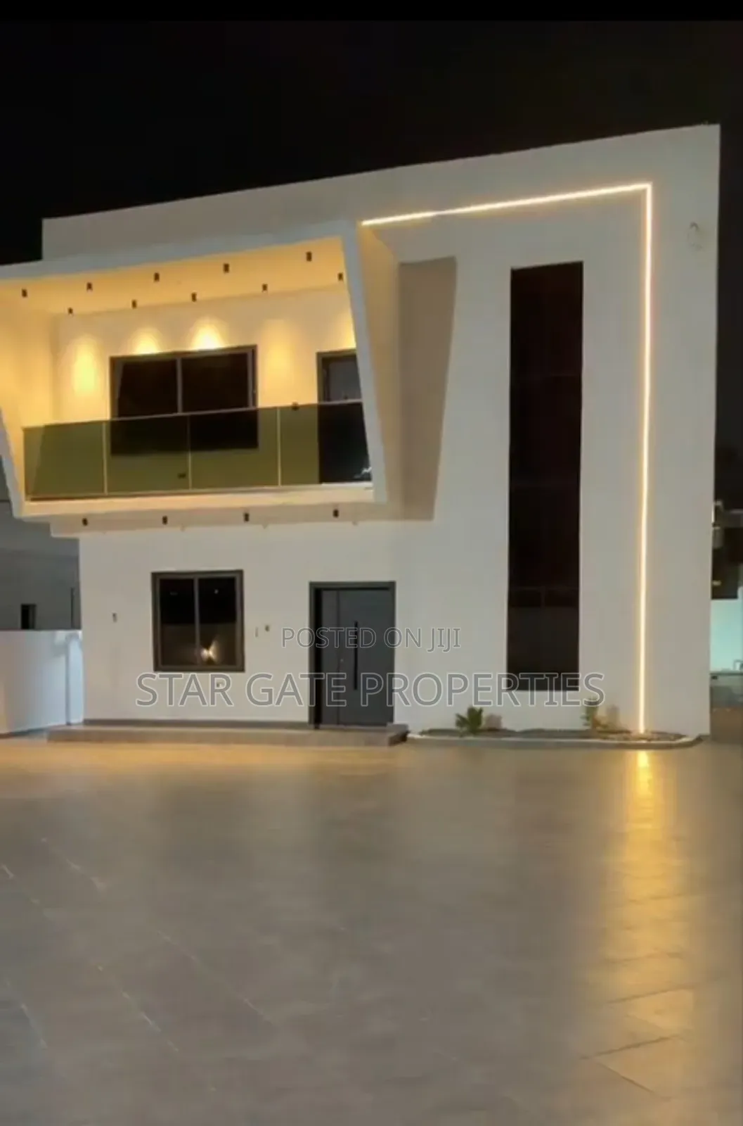 6bdrm House in Kentinkrono, Kumasi Metropolitan for sale