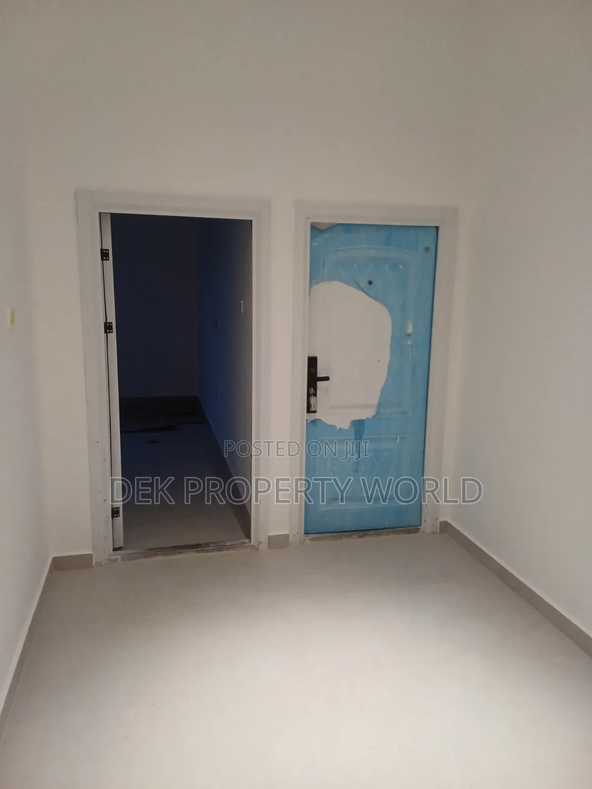 3bdrm House in Pokuase for sale