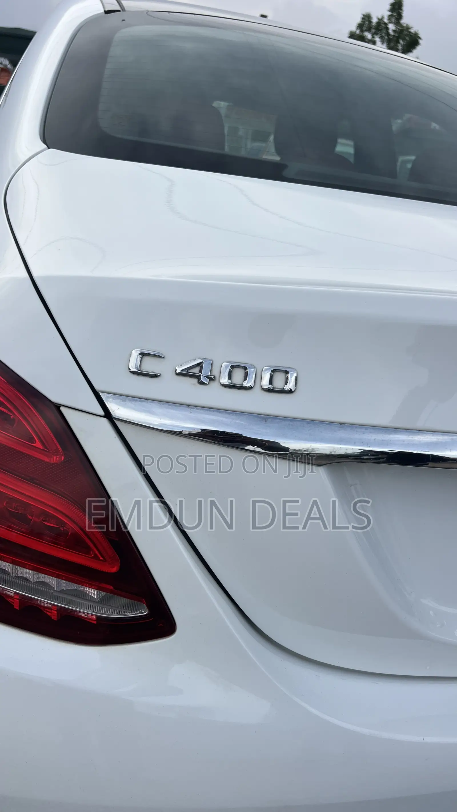 Mercedes-Benz C400 4Matic AWD Sedan (3.0L V6 7A) 2015 White