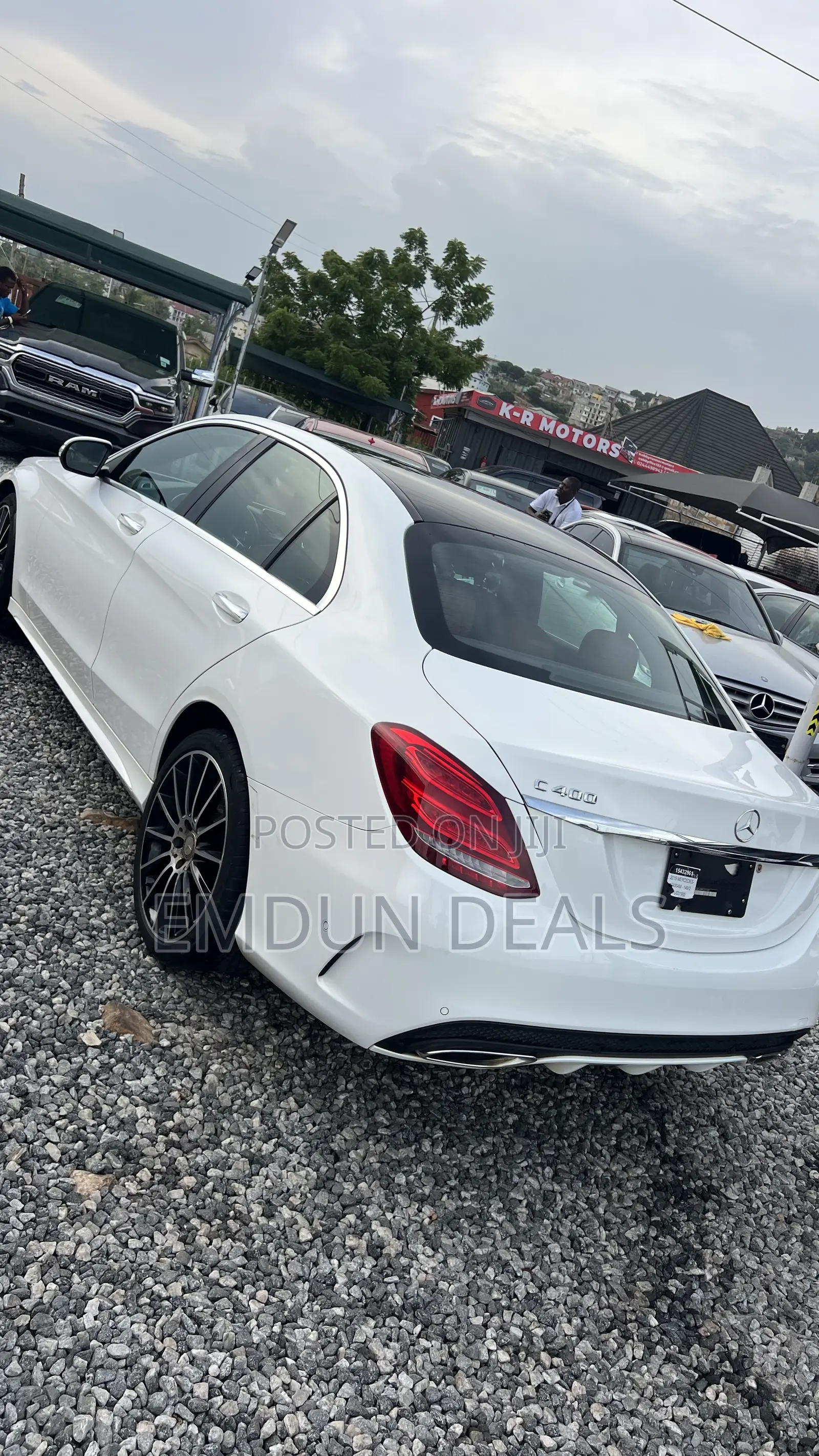 Mercedes-Benz C400 4Matic AWD Sedan (3.0L V6 7A) 2015 White