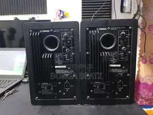 Yamaha Hs7 Studio Monitors