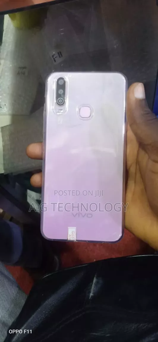 New Vivo Y17 128 GB Pink