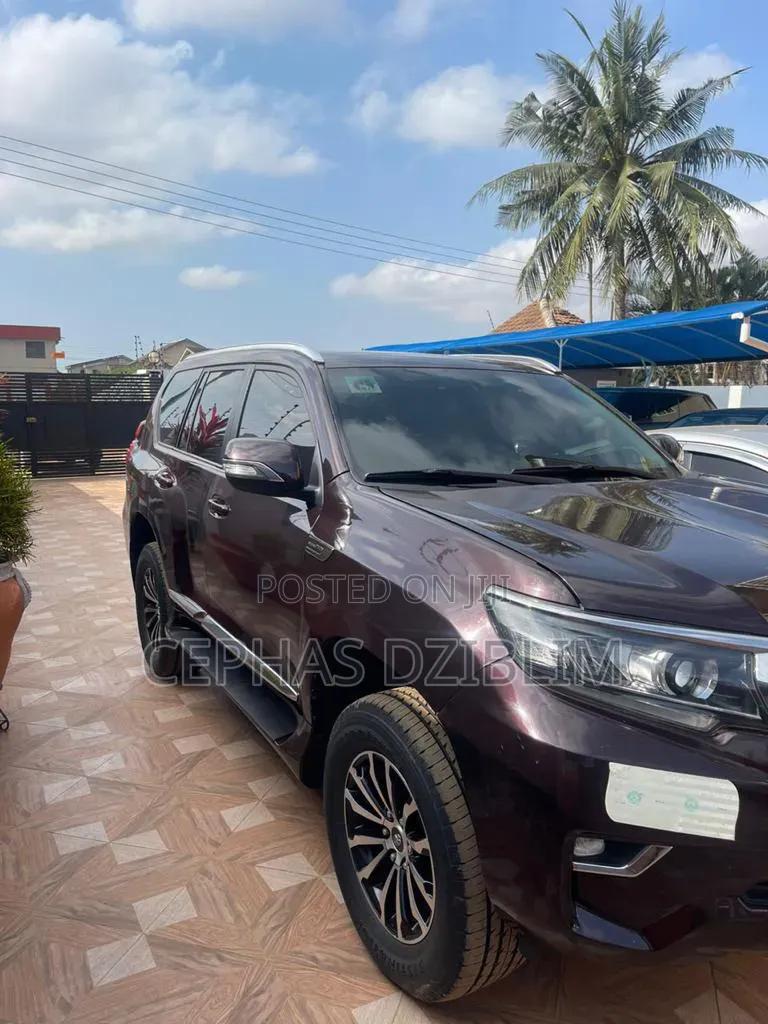 Toyota Land Cruiser Prado 4.0 Petrol TX-L 2018 Pink