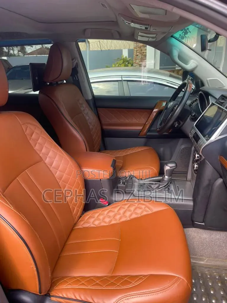 Toyota Land Cruiser Prado 4.0 Petrol TX-L 2018 Pink