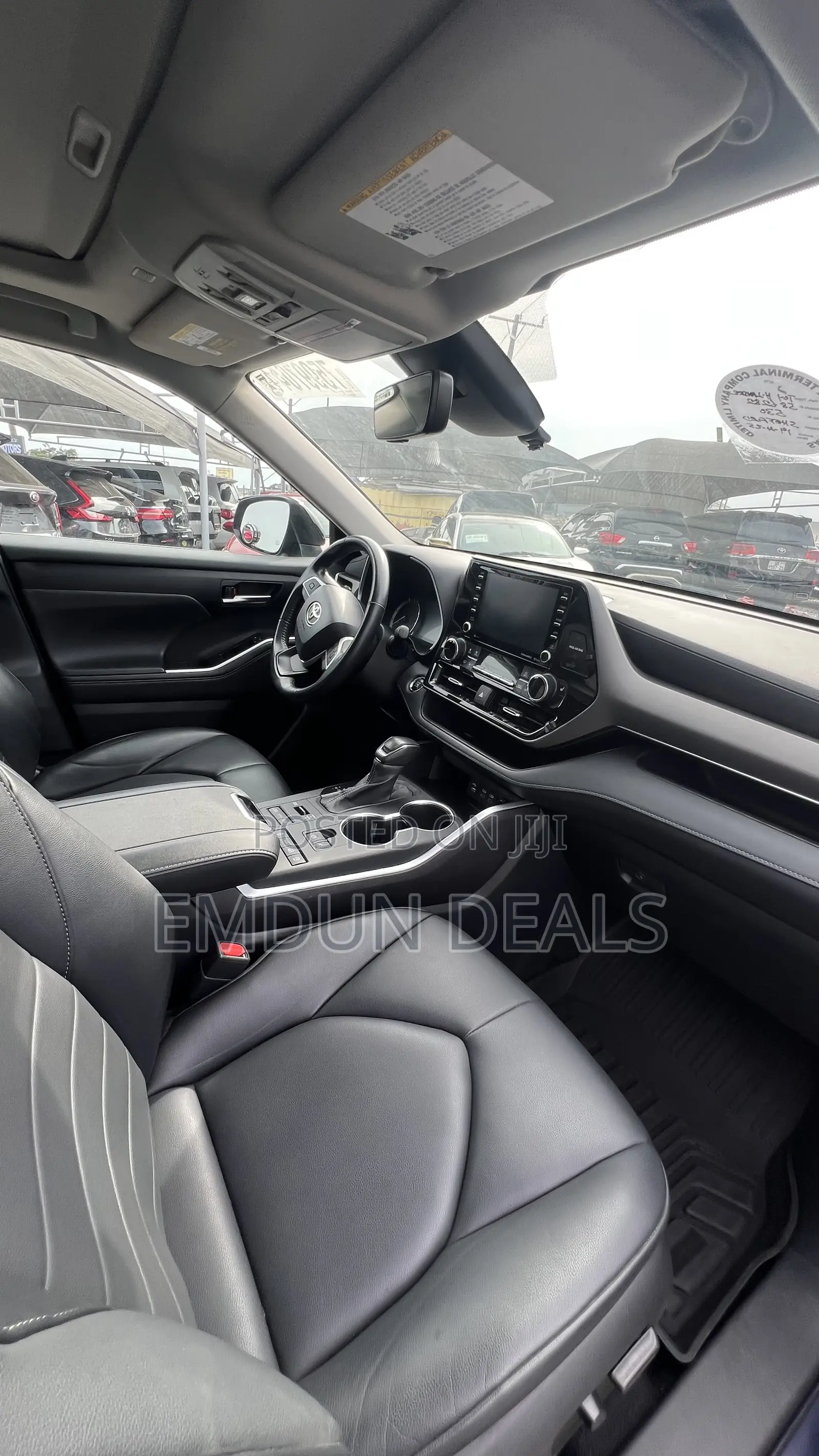 Toyota Highlander 2022 Blue