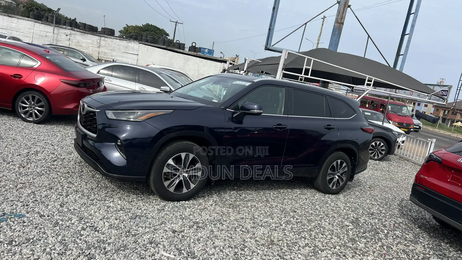 Toyota Highlander 2022 Blue