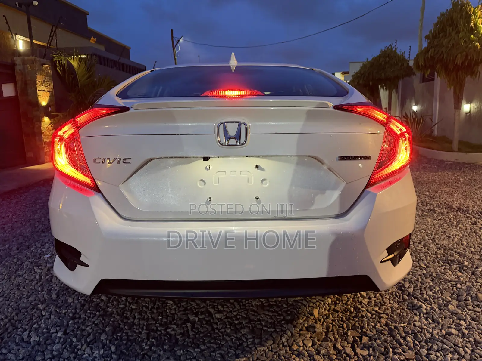 Honda Civic Touring Sedan 2018 White