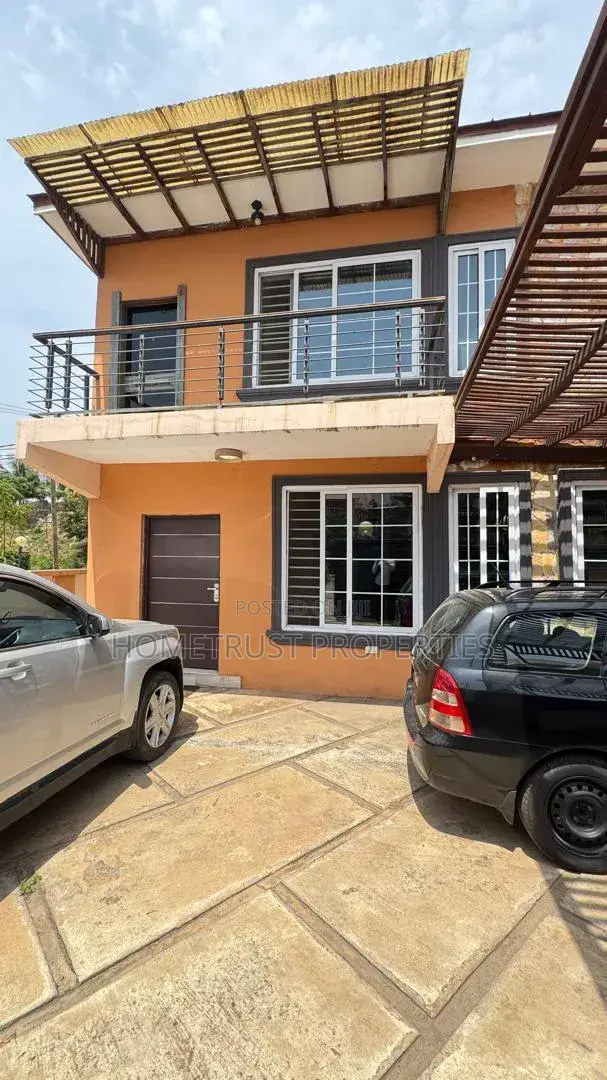 3bdrm Duplex in Achimota School Area for rent