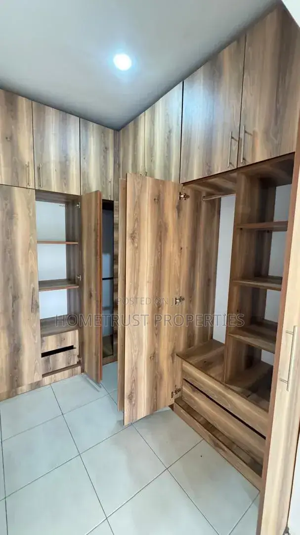 3bdrm Duplex in Achimota School Area for rent