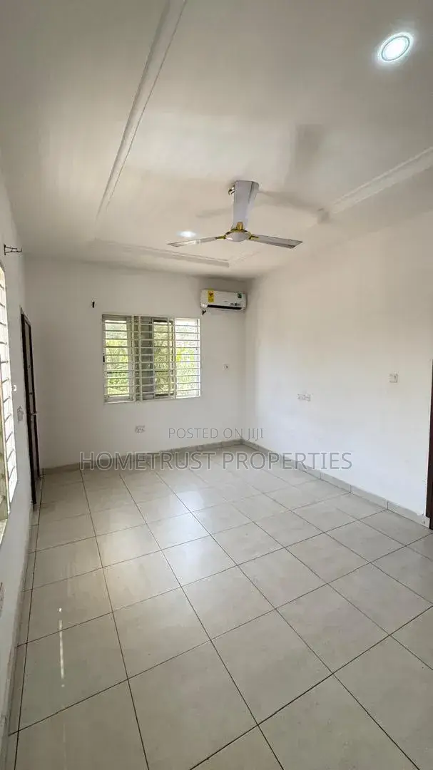 3bdrm Duplex in Achimota School Area for rent