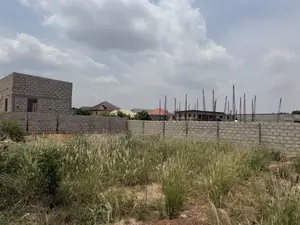 40/100ft Plot of Land at Abokobi Boi Junction.