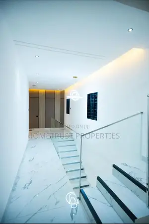 4bdrm Duplex in Haatso Melcom Area, Papao for sale