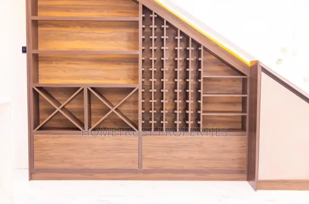 4bdrm Duplex in Haatso Melcom Area, Papao for sale