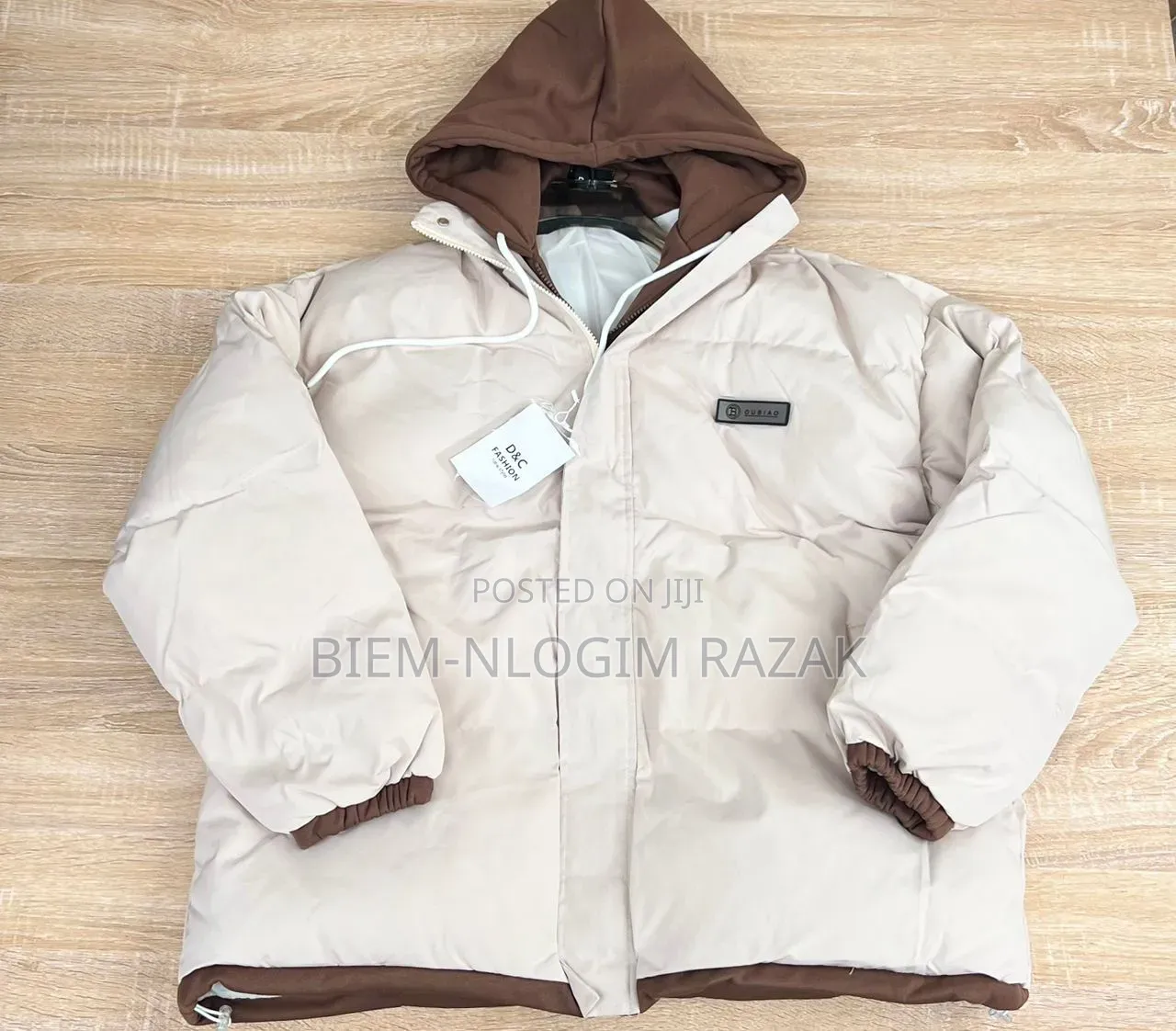Topmost Quality, Thick N Heavy Travelling Jackets Available in Stock