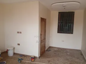 2bdrm Apartment in Apatrapa, Kumasi Metropolitan for rent