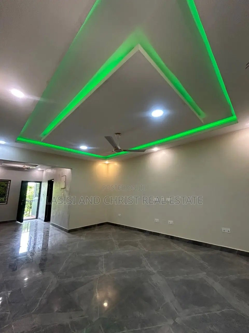 2bdrm Apartment in Lasisi And Christ, Barrier for rent