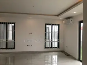 4bdrm Duplex in East Legon Ais Area, American House for rent
